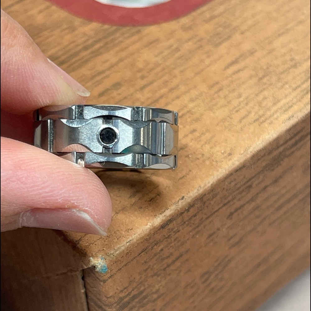 8mm Triton tungsten carbide mens diamond wedding ring